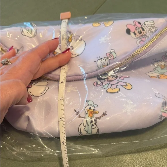 Disney Pastel Purple Crossbody Bag with Characters - Picture 4 of 7